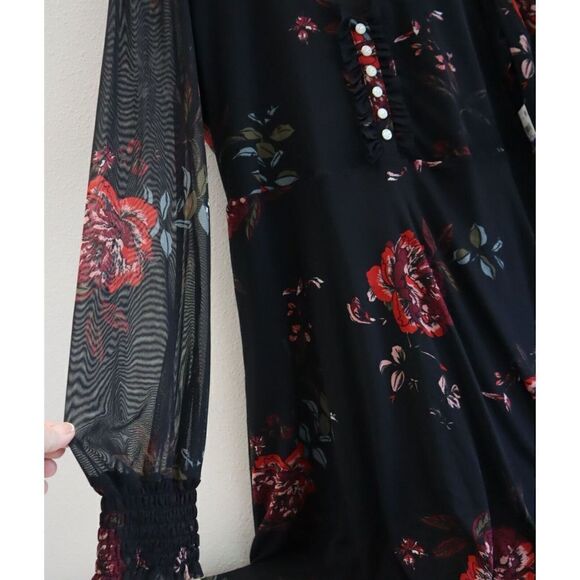 American Rag Women's Sz XL Black Joyful Floral V-Neck Center Front Ruffle Dress - Picture 9 of 15